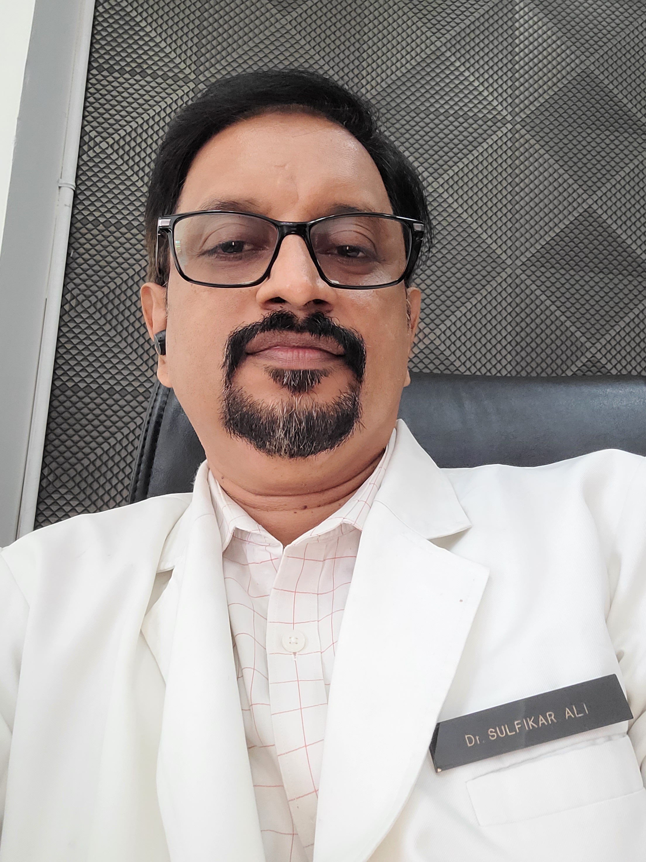 Dr. Sulfikar Ali - Senior Dental Surgeon